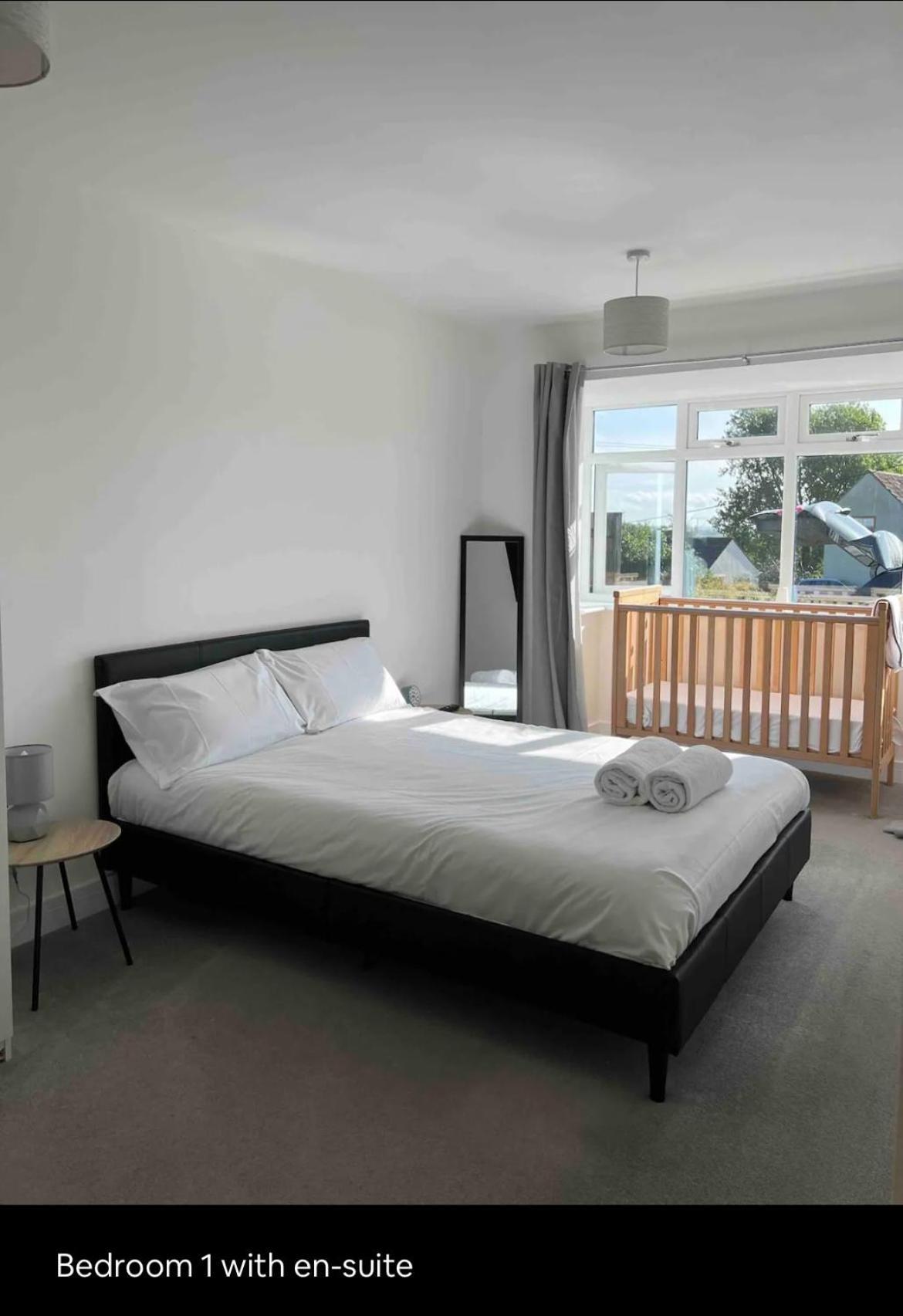 Green 3 Bed Bungalow With En-Suite And Parking Felton  Ngoại thất bức ảnh